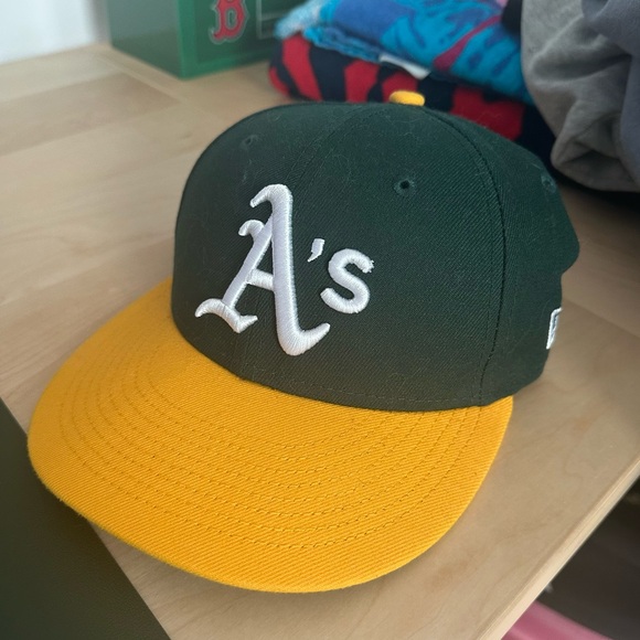 Oakland Athletics New Era On-Field 59FIFTY Fitted Baseball MLB Hat (7 1/4) - Picture 1 of 3